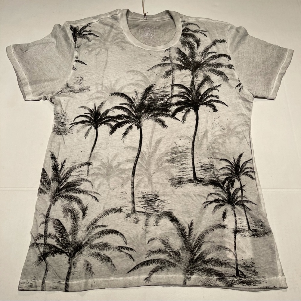 NWT Herrlicher Tropical Print T-Shirt  SZ Large